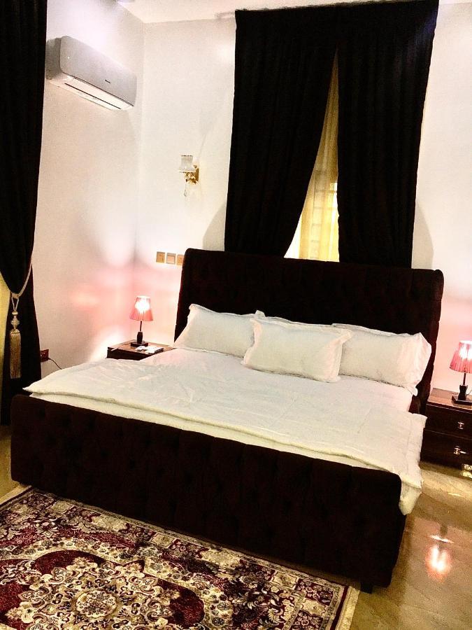 De-Omega Homes - Serviced Apartment Jahi, アブジャ エクステリア 写真