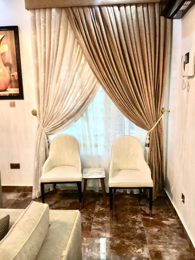 De-Omega Homes - Serviced Apartment Jahi, アブジャ エクステリア 写真