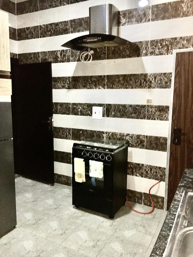 De-Omega Homes - Serviced Apartment Jahi, アブジャ エクステリア 写真